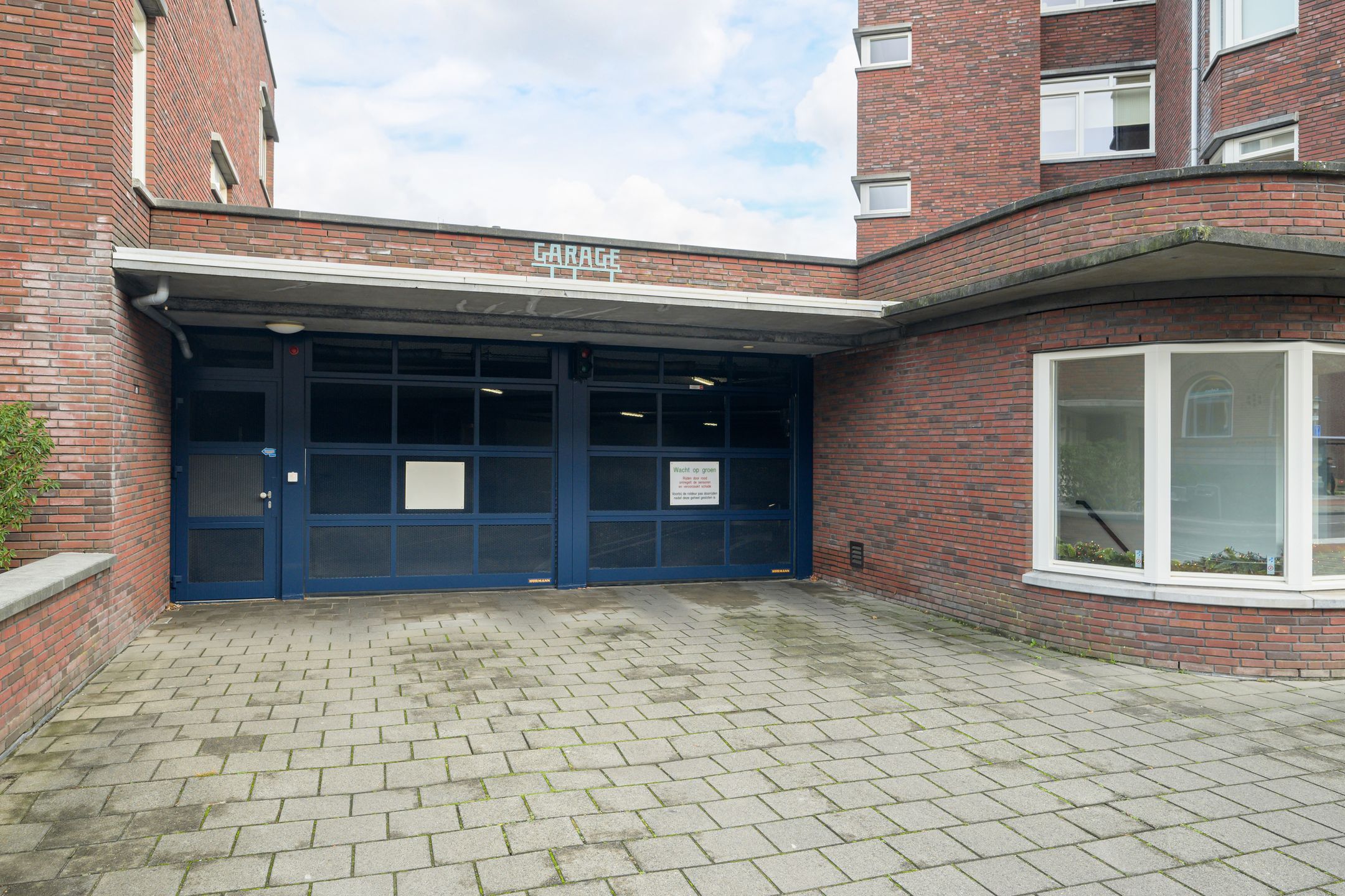 Foto 45 van Generaal Maczekstraat 163