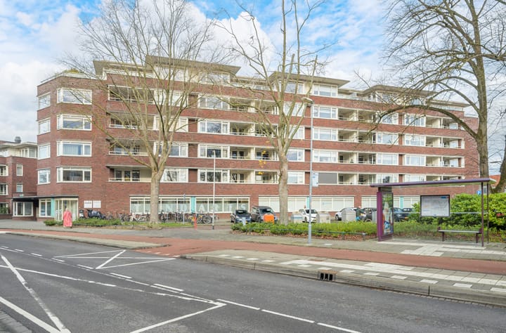 Foto 46 van Generaal Maczekstraat 163