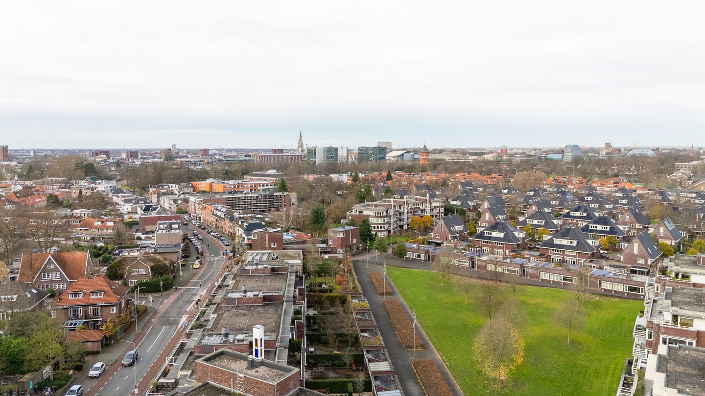 Foto 49 van Generaal Maczekstraat 163