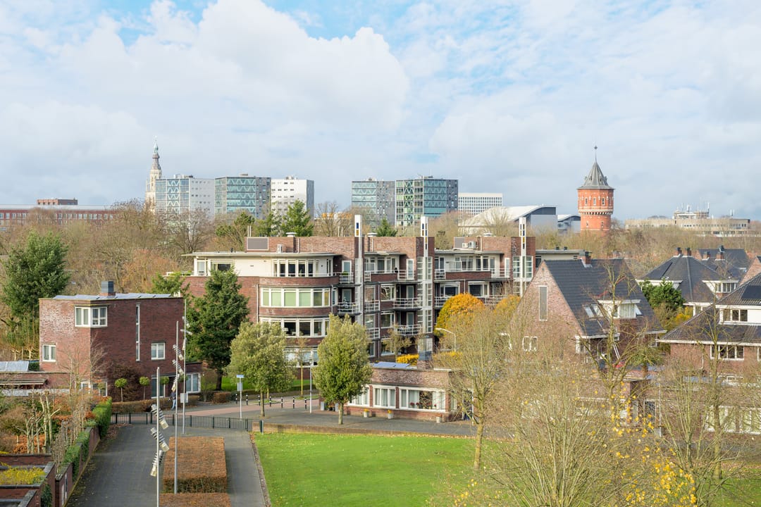 Foto 52 van Generaal Maczekstraat 163