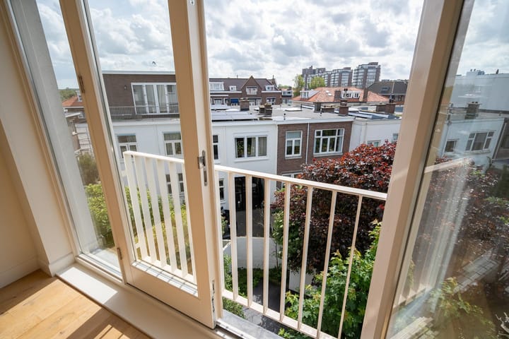 Foto 31 van Gevers Deynootweg 143