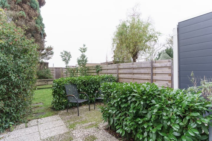 Photo 10 of Van Barenstraat 21