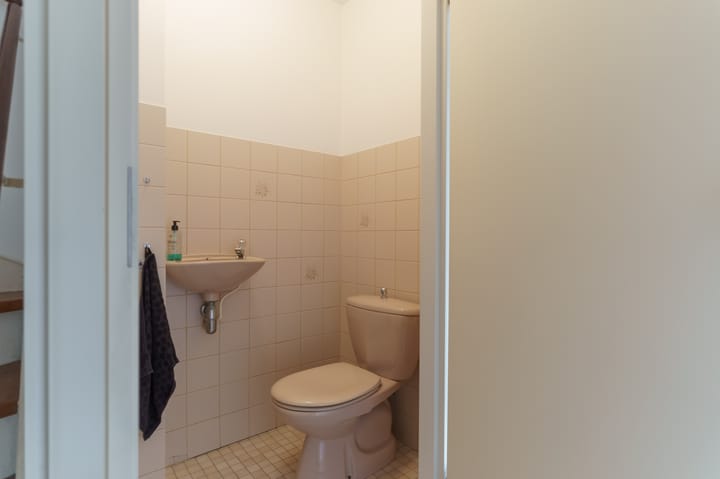 Photo 12 of Van Barenstraat 21