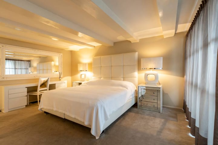 Photo 30 of Bloemgracht 129-AH