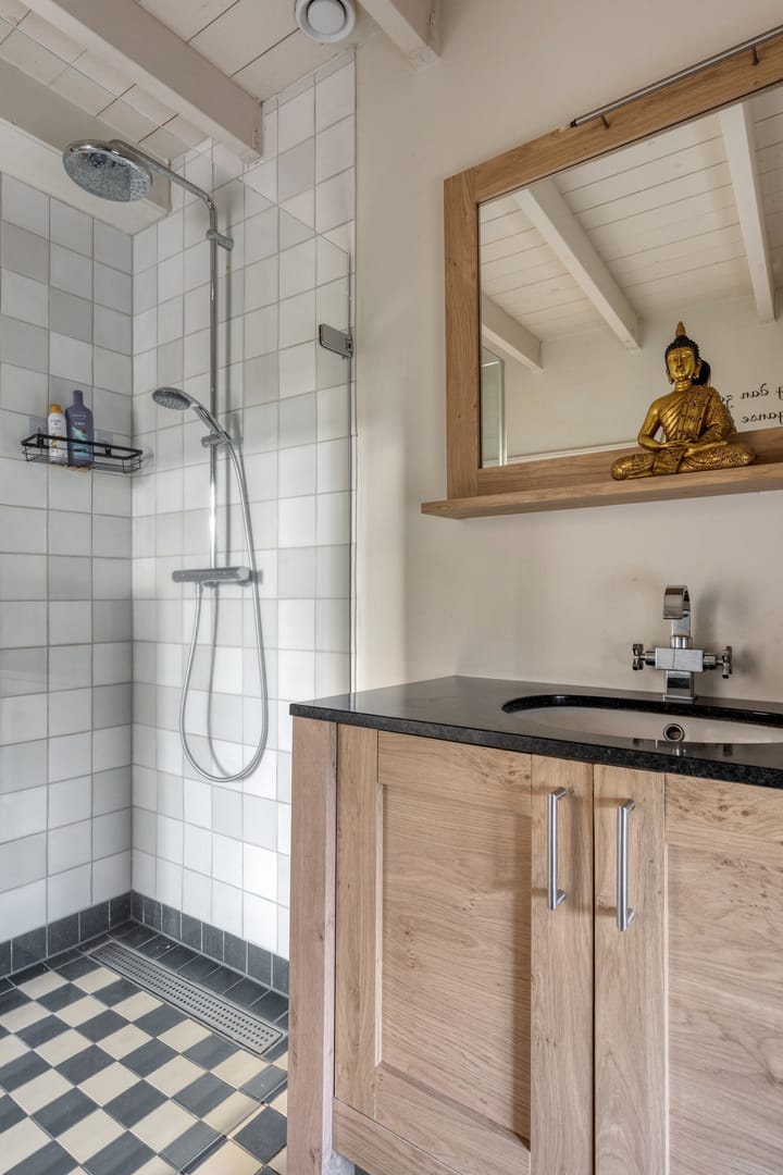 Foto 32 van Meenkmolenweg 27