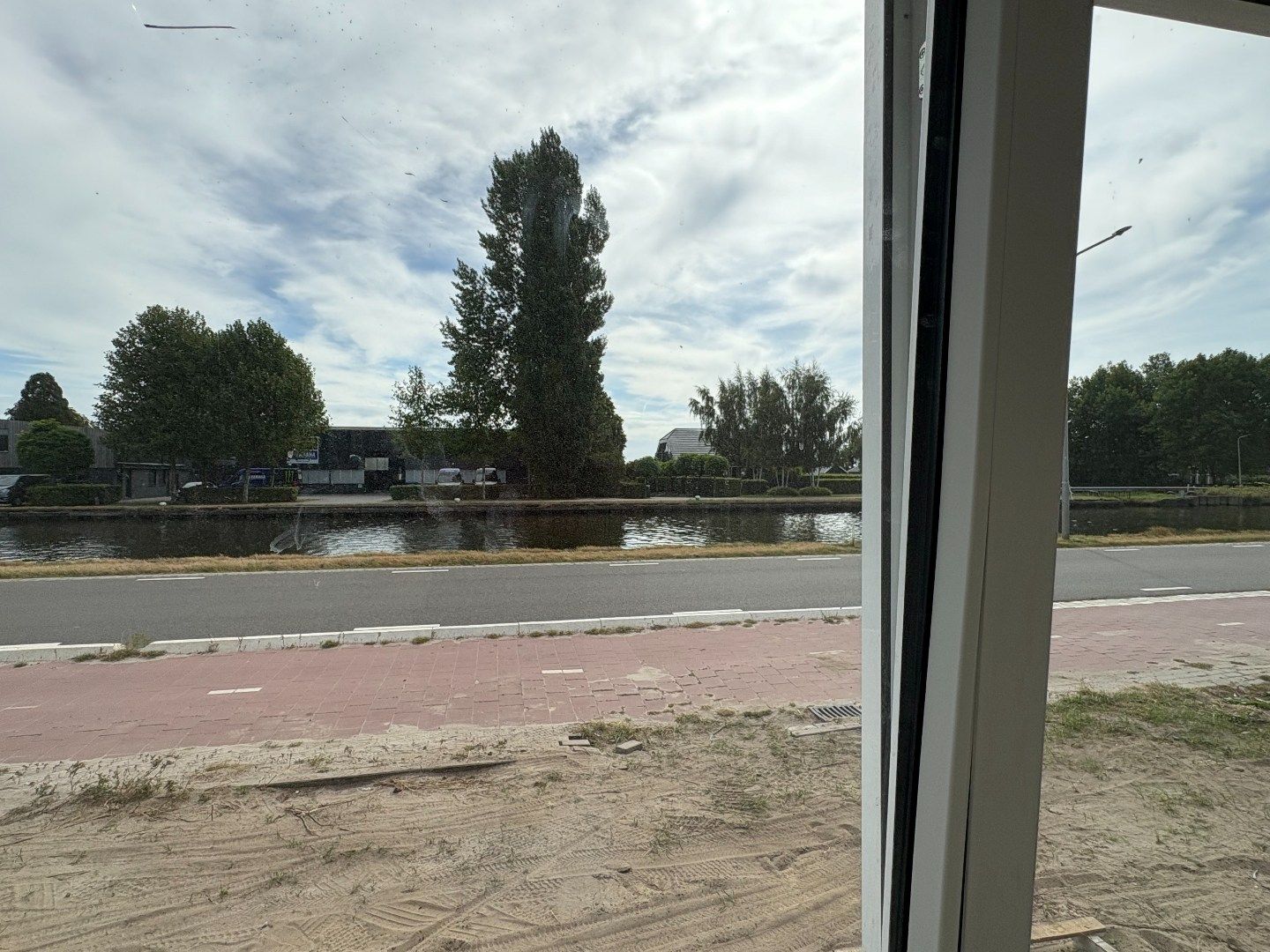 Foto 12 van Westerweg 7-C