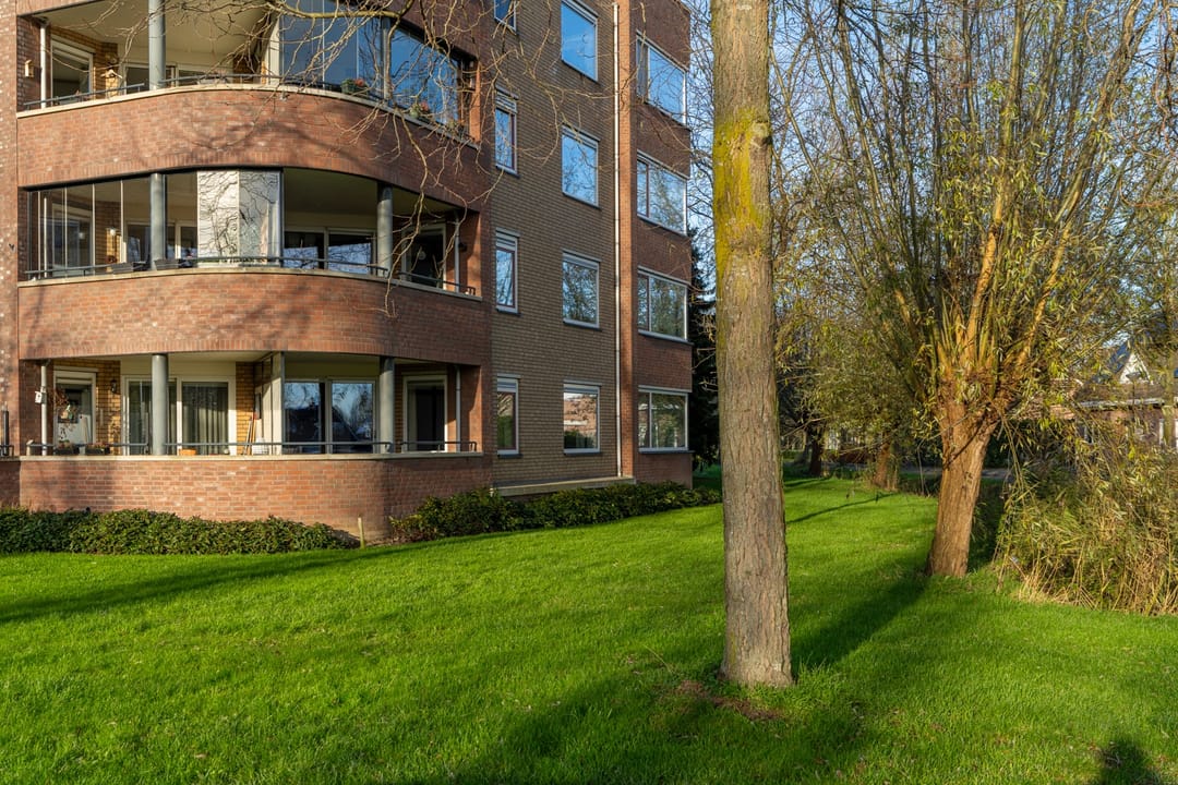 Foto 1 van Meidoornhof 13