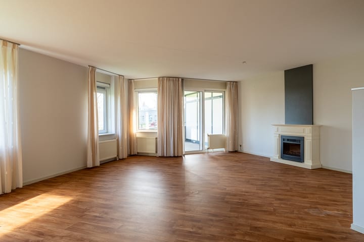 Photo 9 of Meidoornhof 13