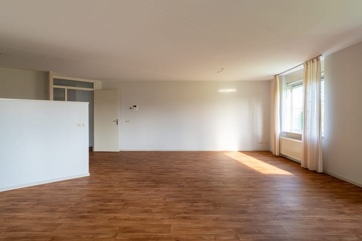 Photo 11 of Meidoornhof 13