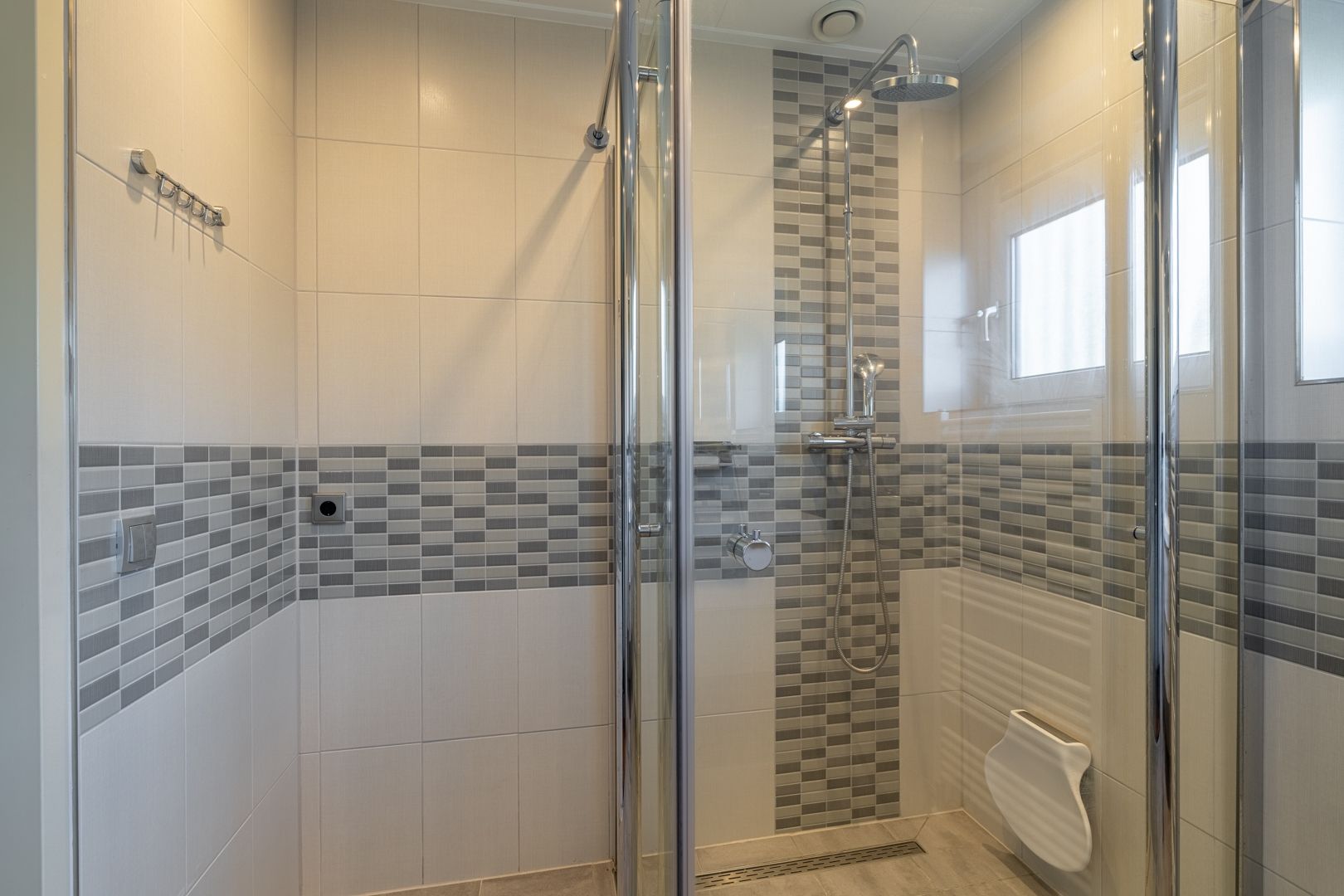 Foto 21 van Meidoornhof 13