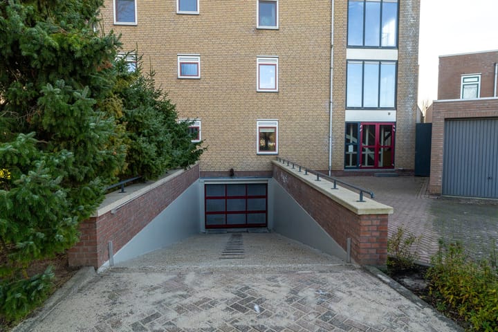 Photo 28 of Meidoornhof 13