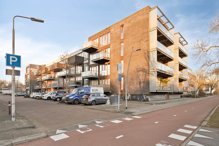 Photo 5 of Kamperfoeliestraat 10-C