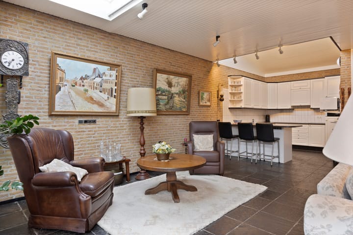 Foto 10 van Burg. Vogelslaan 91