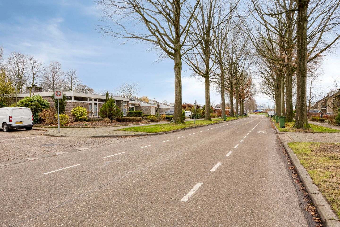 Foto 35 van Burg. Vogelslaan 91