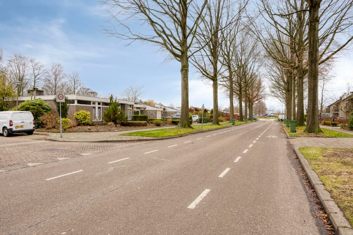 Foto 35 van Burg. Vogelslaan 91