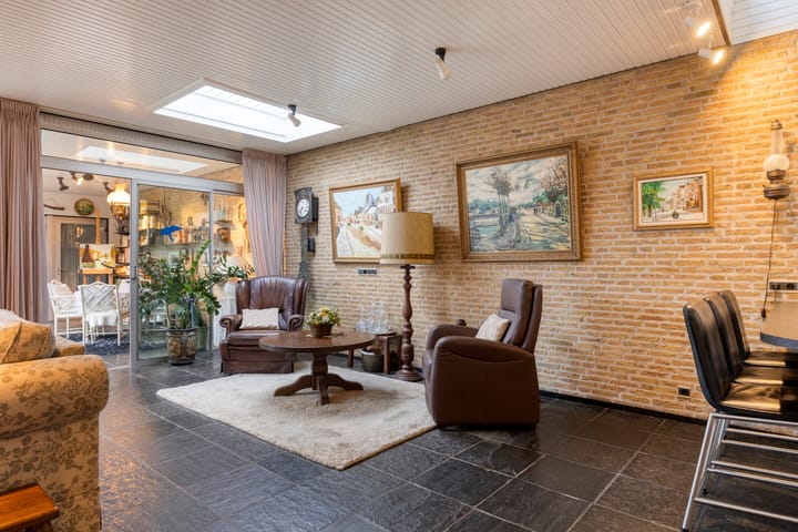 Foto 9 van Burg. Vogelslaan 91