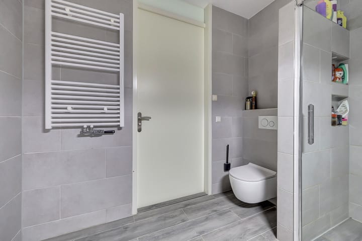 Foto 21 van Leliestraat 6