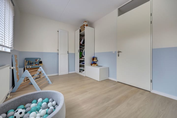 Foto 33 van Leliestraat 6