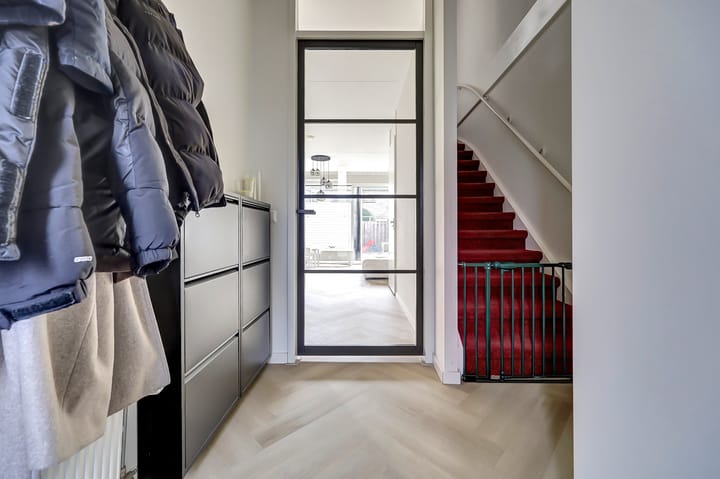 Foto 17 van Leliestraat 6