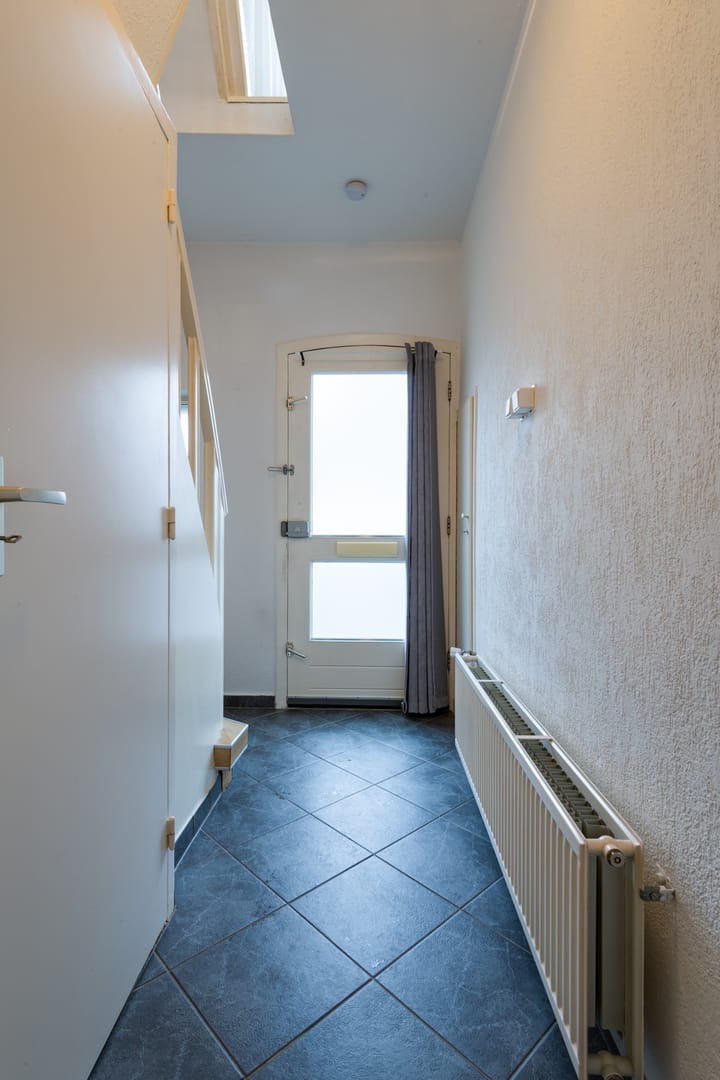 Photo 10 of Minister Talmastraat 25