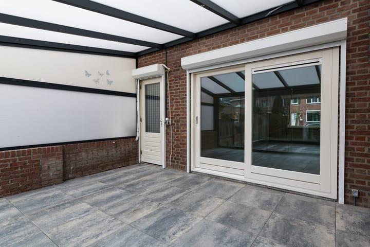 Photo 20 of Minister Talmastraat 25