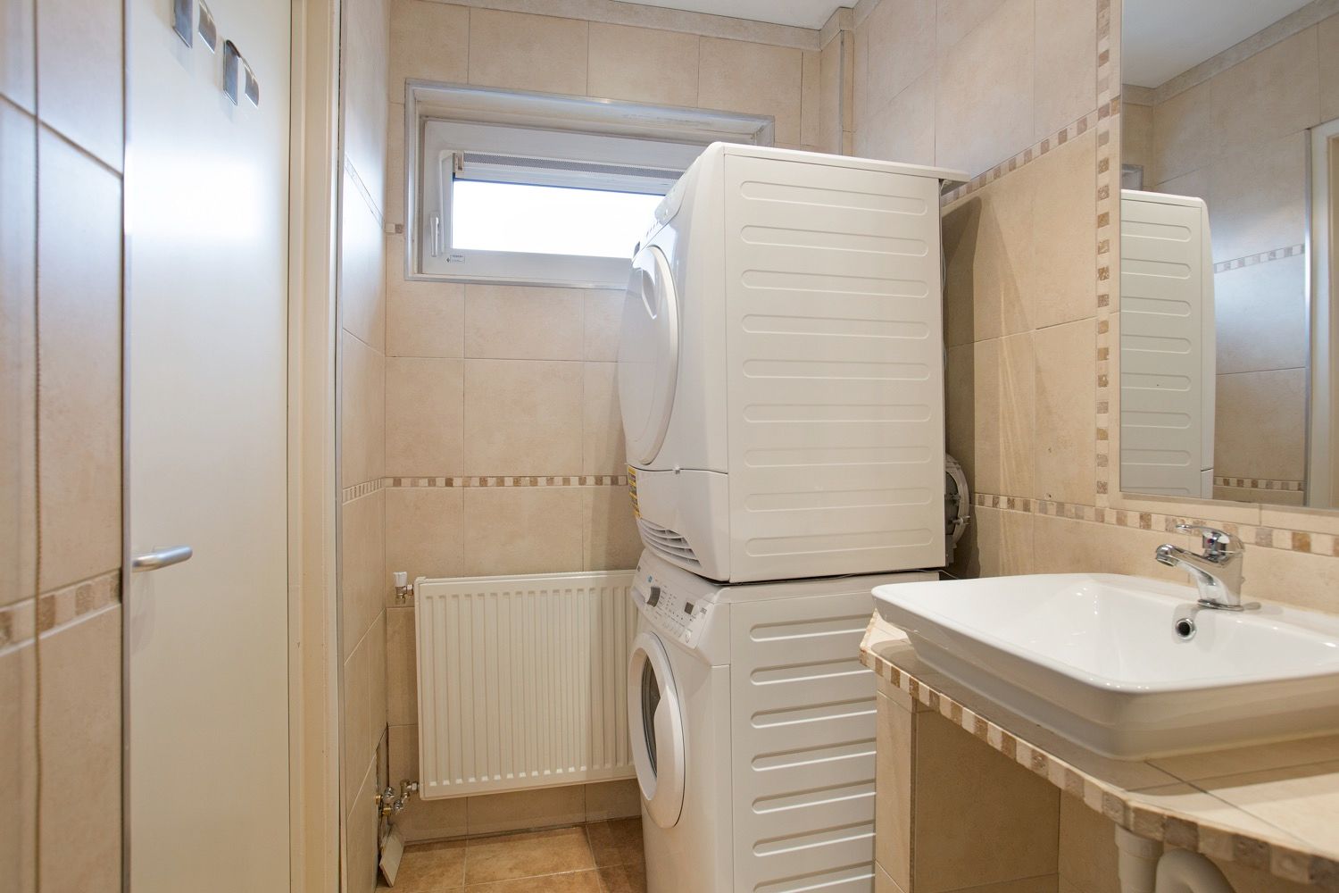 Foto 9 van Mr. G. Groen van Prinstererlaan 339