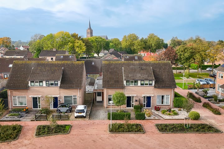 Photo 44 of het Sant 12