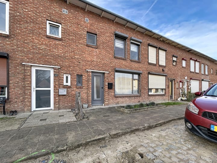 Foto 27 van Burgemeester H.A. Callenfelsstraat 40