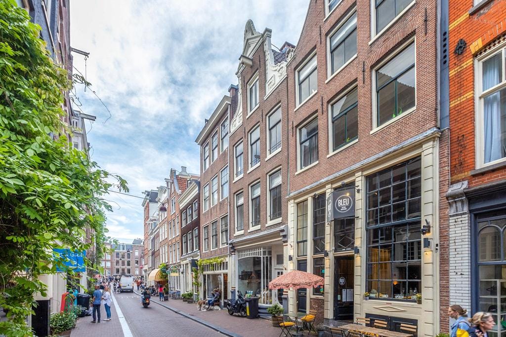 Photo 31 of Prinsenstraat 12-A