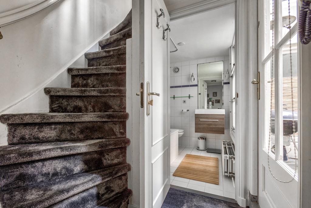 Photo 19 of Prinsenstraat 12-A