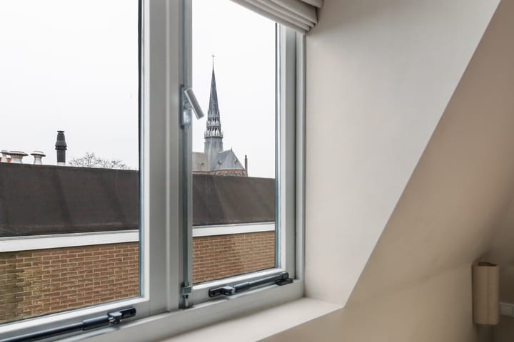 Foto 23 van Houtenstraat 1