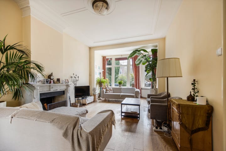 Photo 2 of Rijnsburgerweg 99