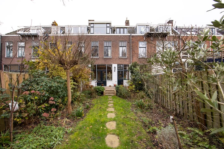 Foto 30 van Rijnsburgerweg 99