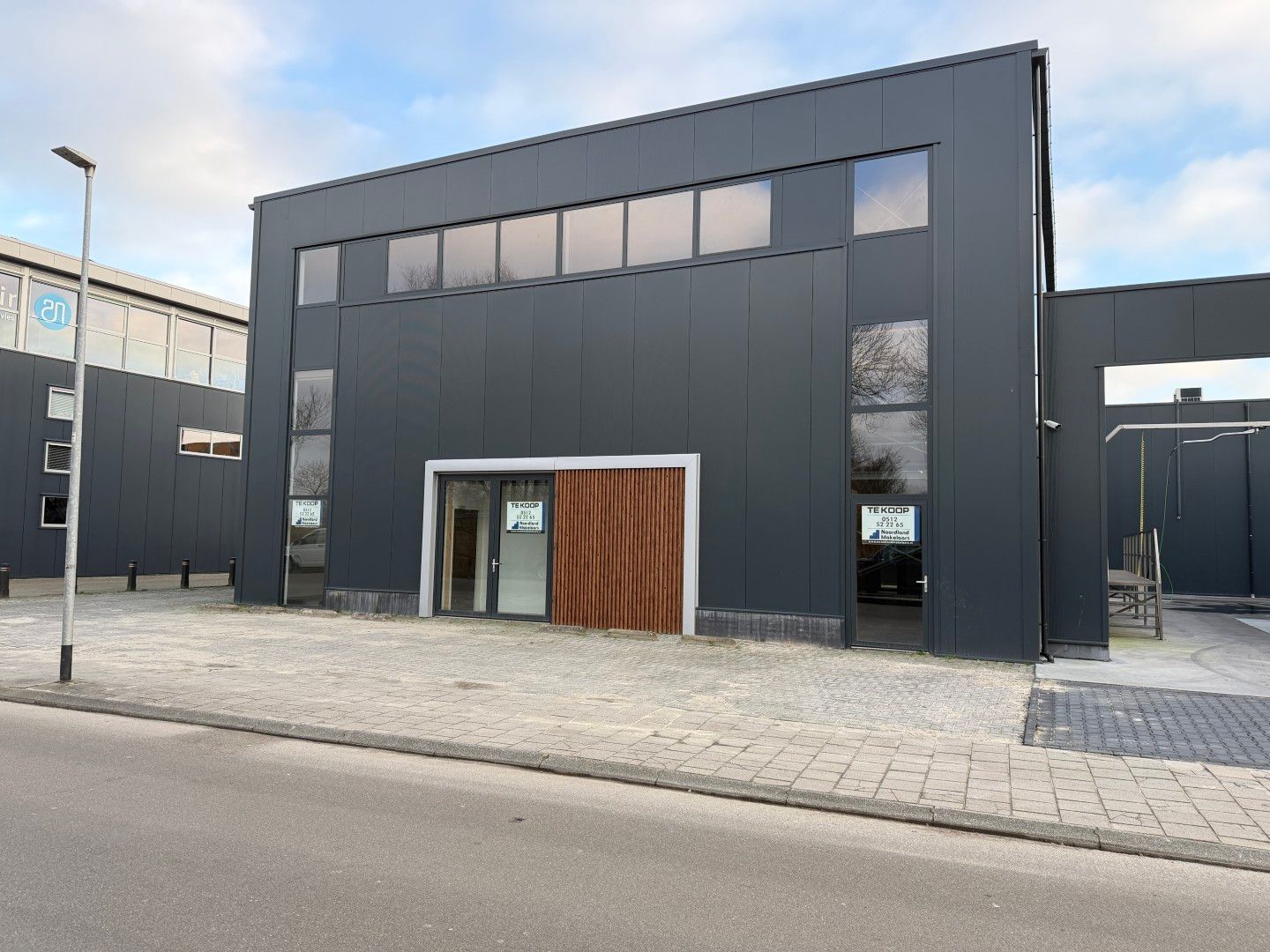 View photo 4 of Zeewinde 1-b