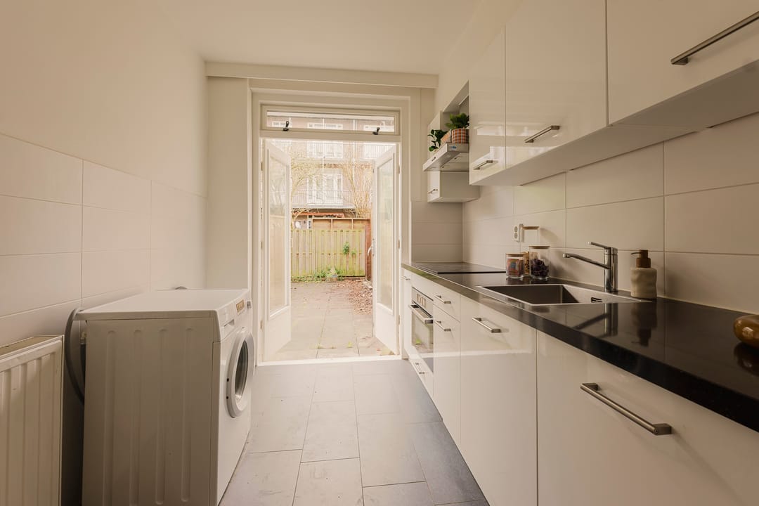 Foto 7 van Woestduinstraat 27-H