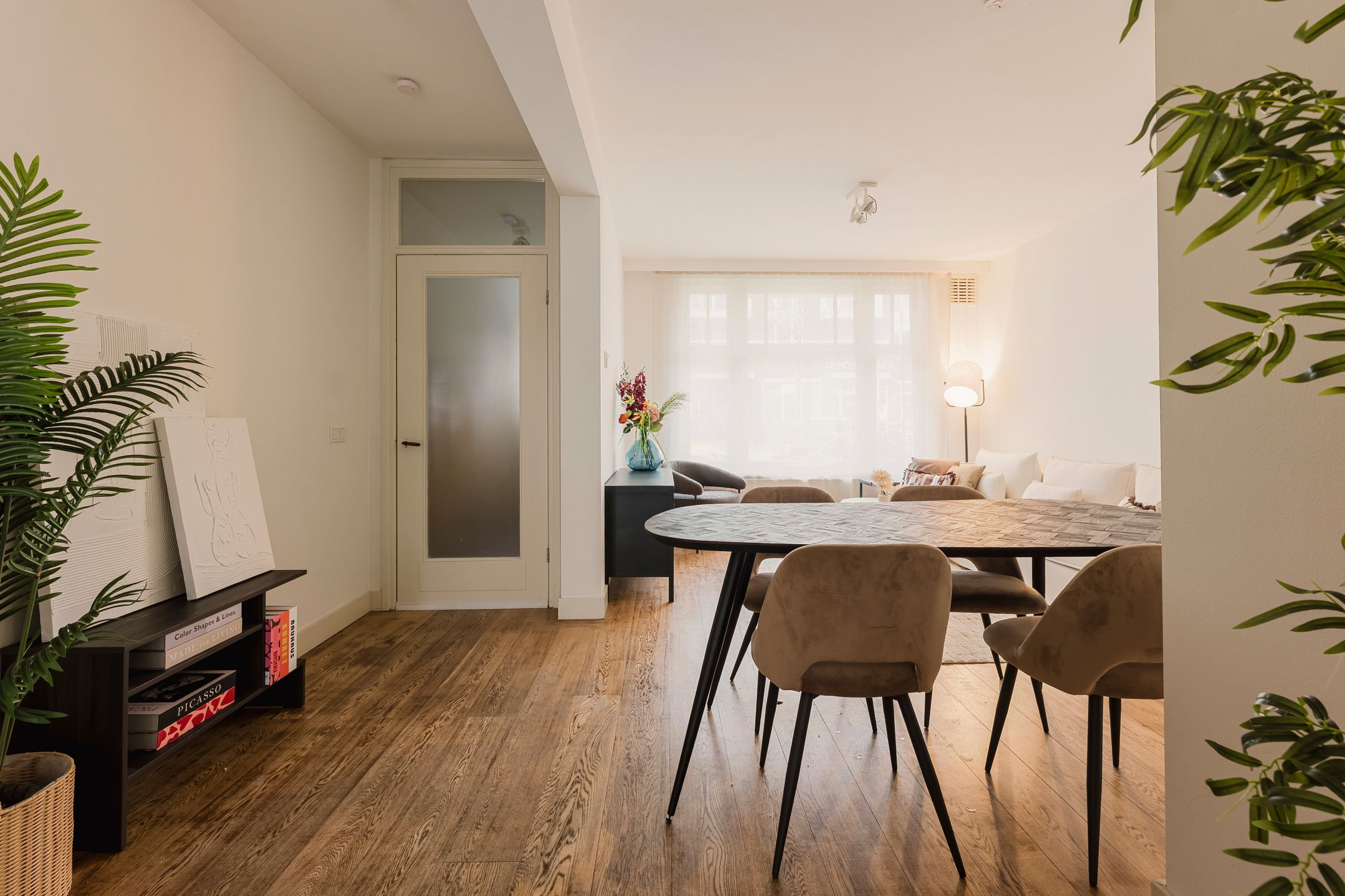 Foto 15 van Woestduinstraat 27-H