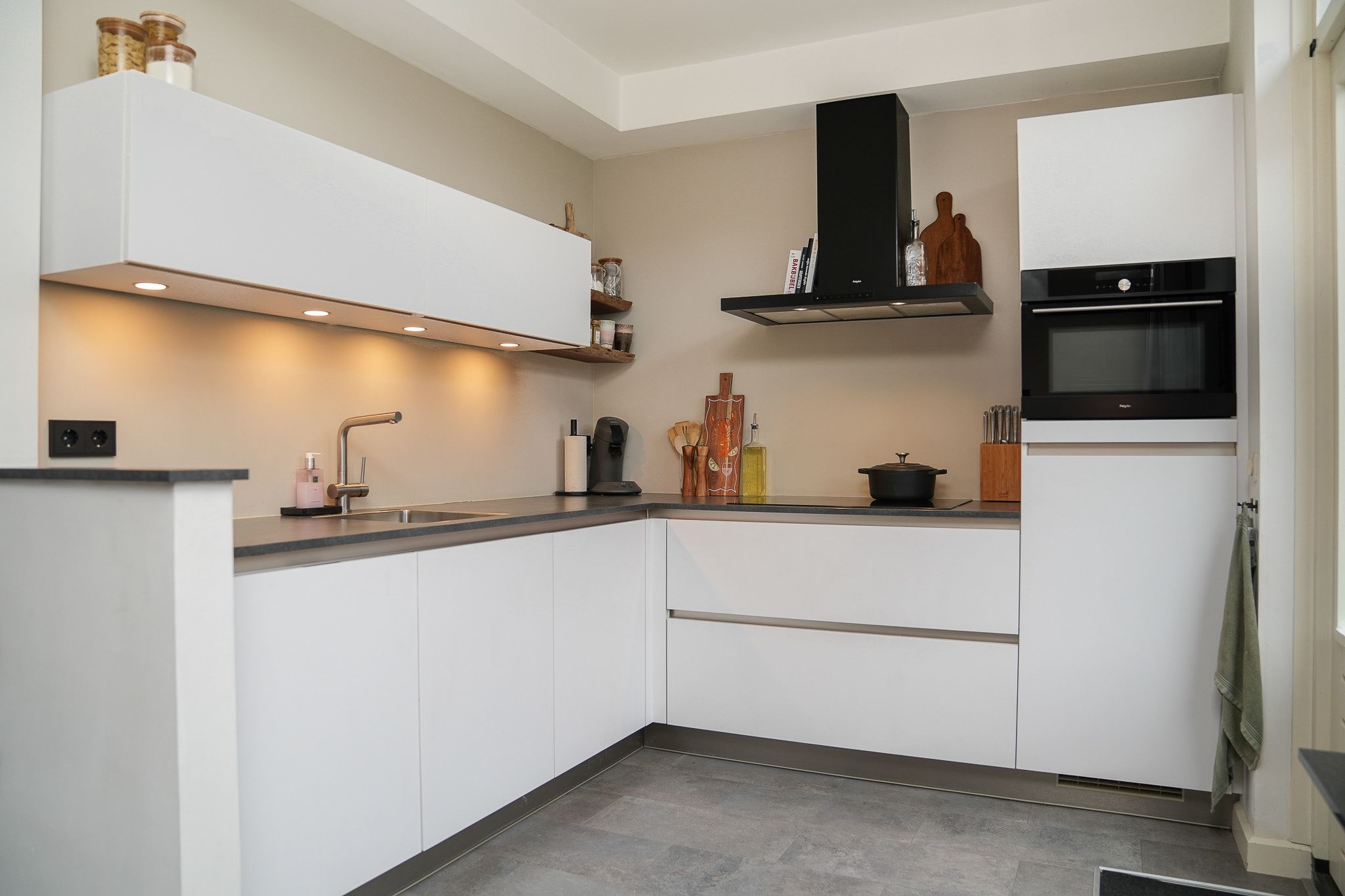 Foto 15 van Emmalaan 9