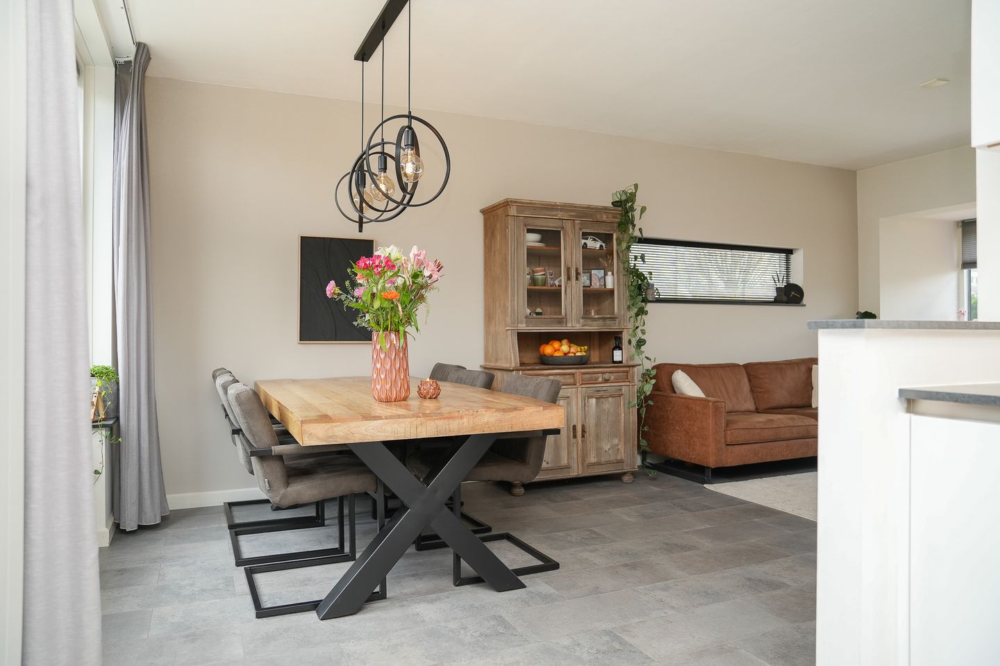 Foto 14 van Emmalaan 9