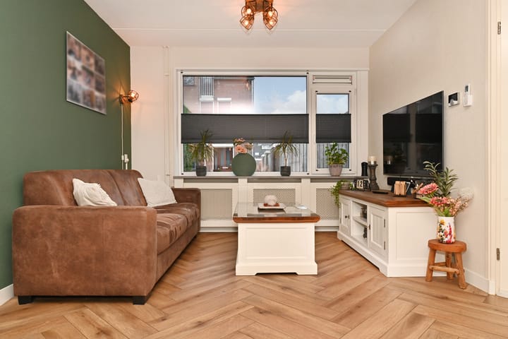 Photo 6 of Schotlandstraat 33