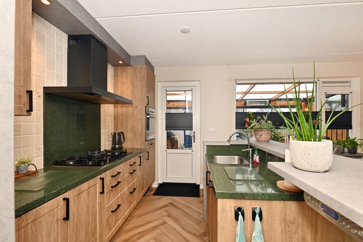 Photo 11 of Schotlandstraat 33