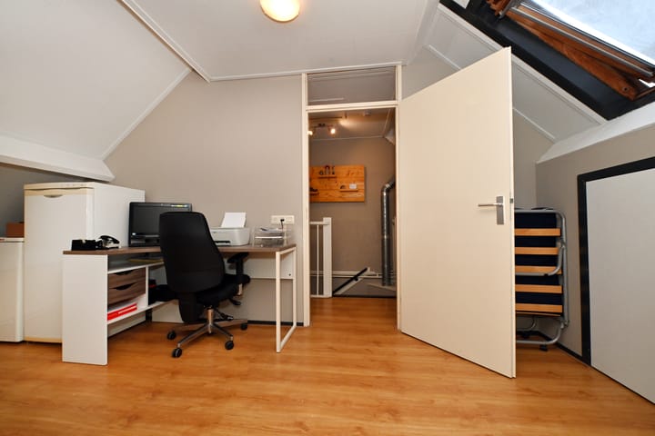 Photo 20 of Schotlandstraat 33