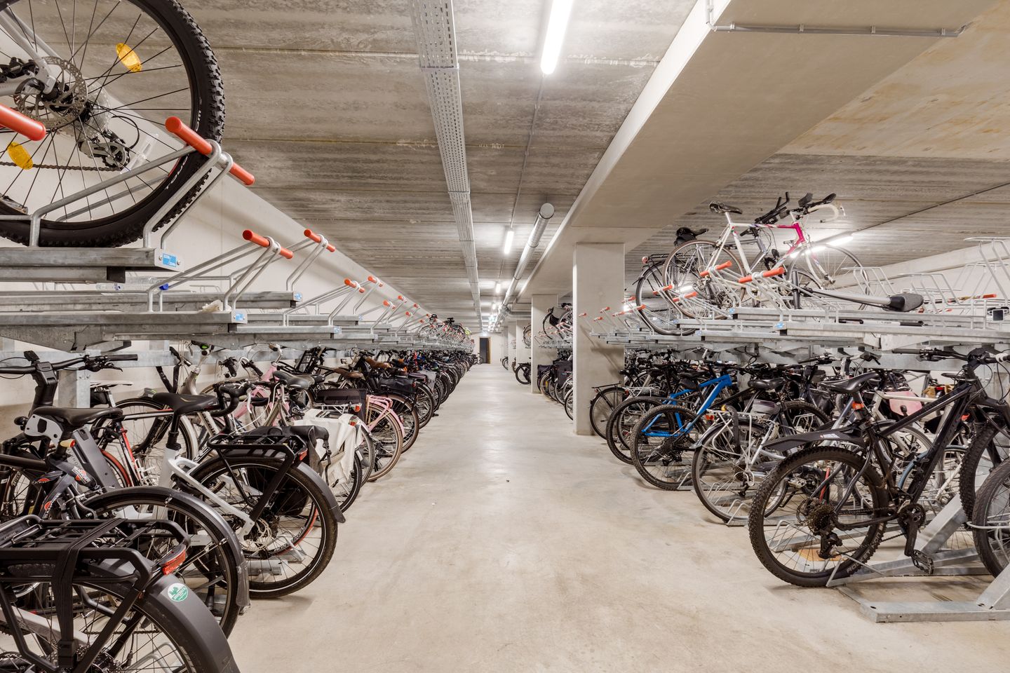 Foto 19 van Spijkerboorweg 369