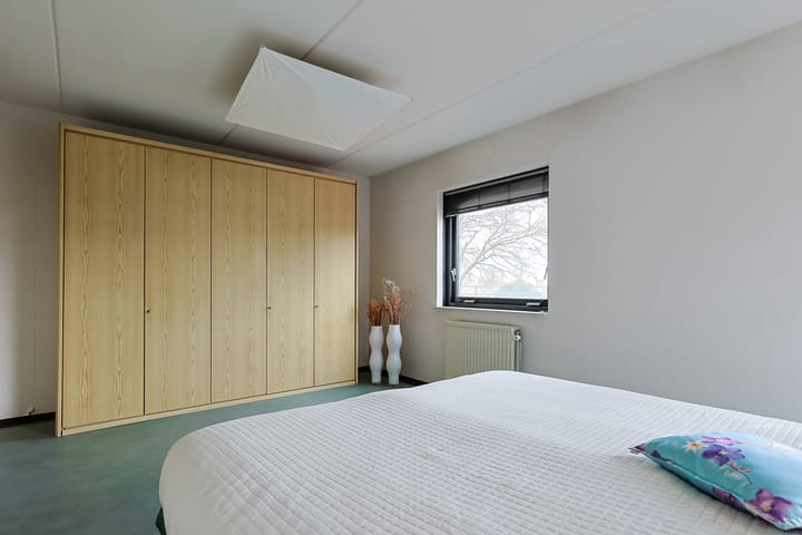 Foto 17 van Tinnegieter 11