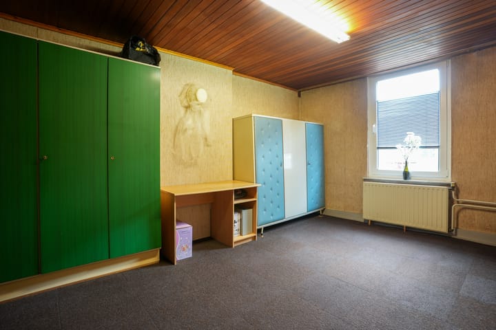 Photo 20 of Rosstraat 9