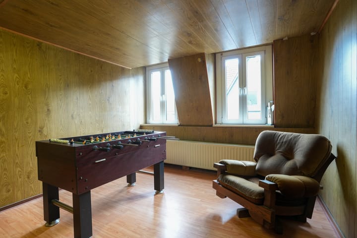 Photo 23 of Rosstraat 9