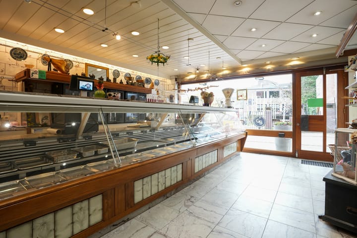 Photo 29 of Rosstraat 9