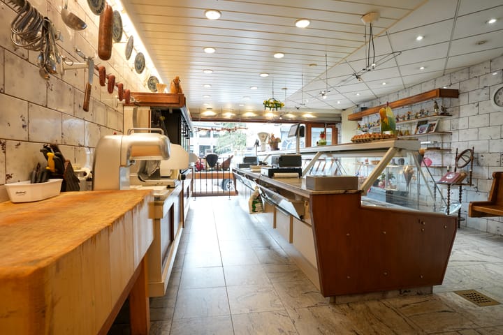 Photo 31 of Rosstraat 9