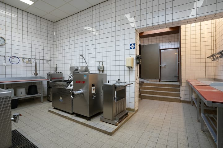 Photo 32 of Rosstraat 9