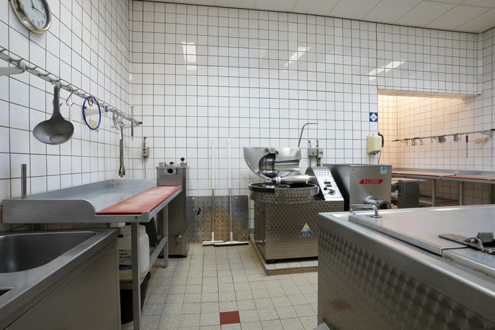 Photo 33 of Rosstraat 9