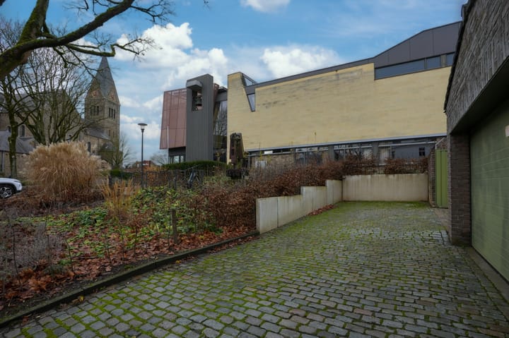 Photo 41 of Rosstraat 9